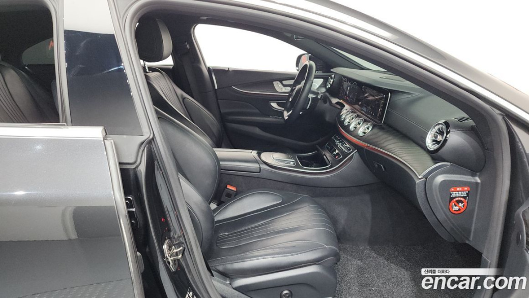Mercedes-Benz CLS-Class CLS300d 4MATIC, 2022