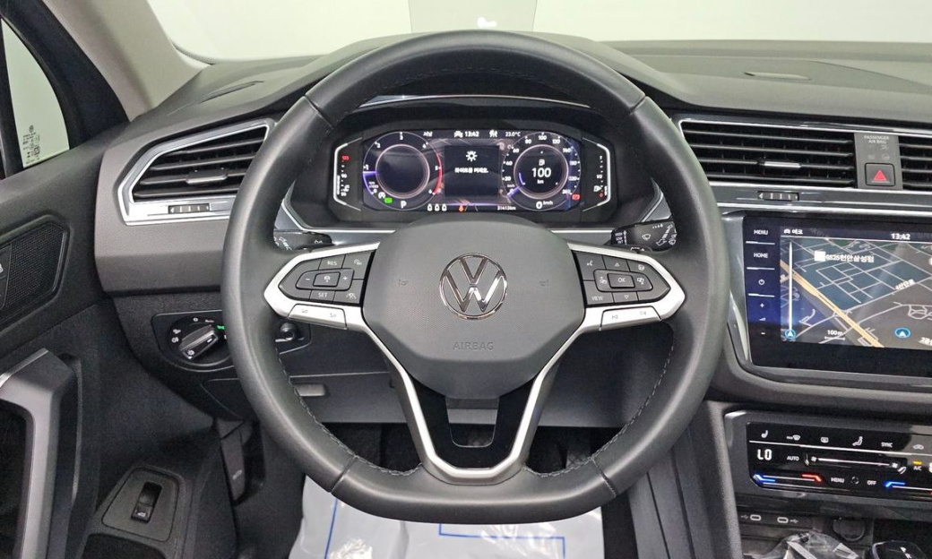 Volkswagen Tiguan 2.0 TDI Prestige, 2024
