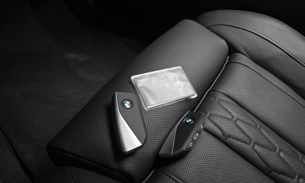 BMW X6 xDrive40i M Sport, 2025