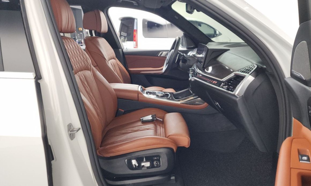 BMW X7 xDrive 40i M Sport 6STR, 2025