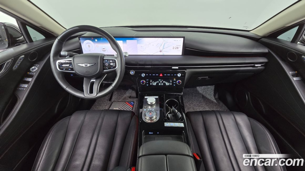 Genesis G80 Gasoline 2.5 Turbo 2WD, 2025