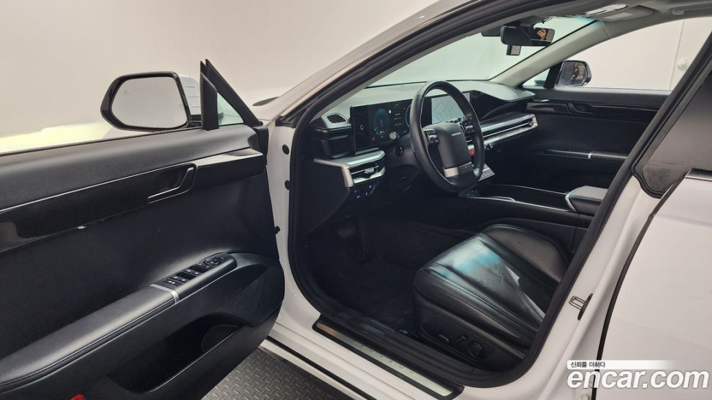 Hyundai Grandeur 2,5 Gasoline 2WD, 2023
