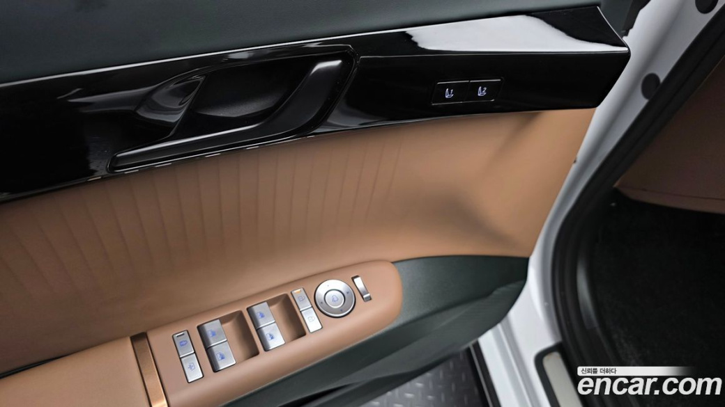 Hyundai Grandeur 2,5 Gasoline 2WD, 2023