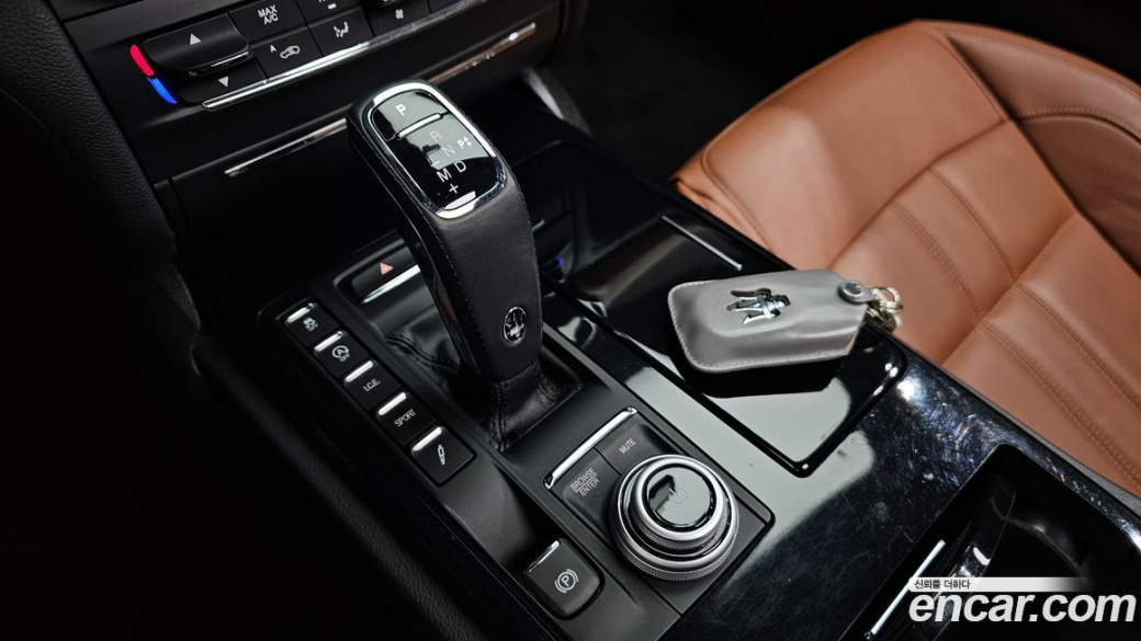 Maserati Ghibli 3.0 Modena, 2022