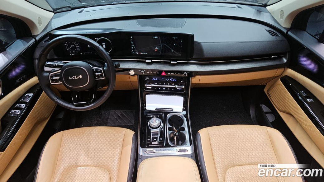 Kia Carnival 9-Seater Signature, 2023