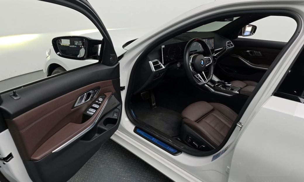 BMW 3-Series M340i xDrive Touring Pro, 2025