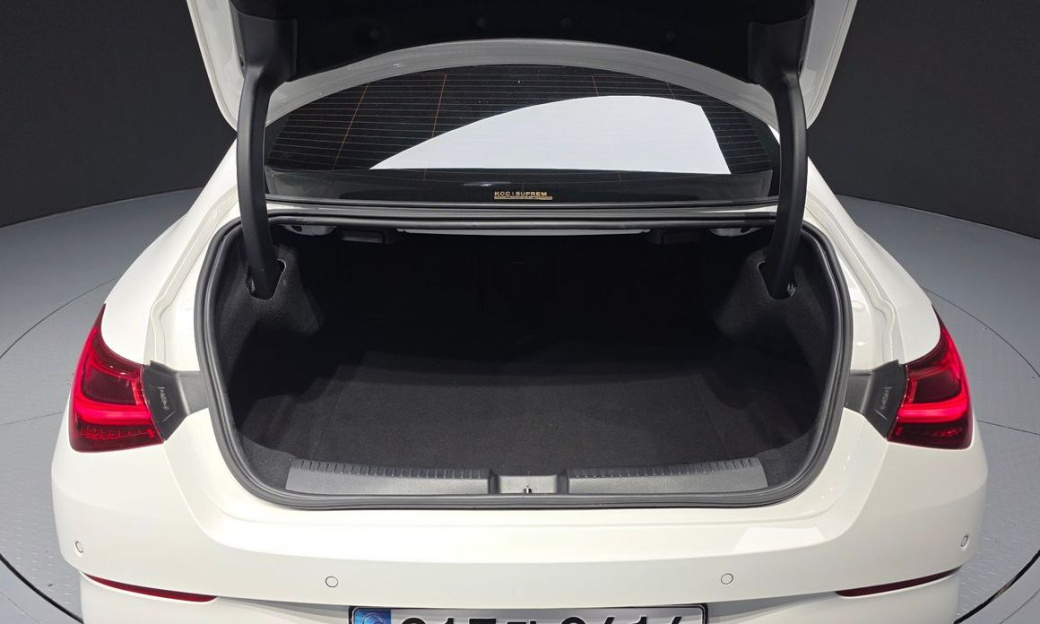 Mercedes-Benz CLA-Class CLA250 4MATIC, 2025