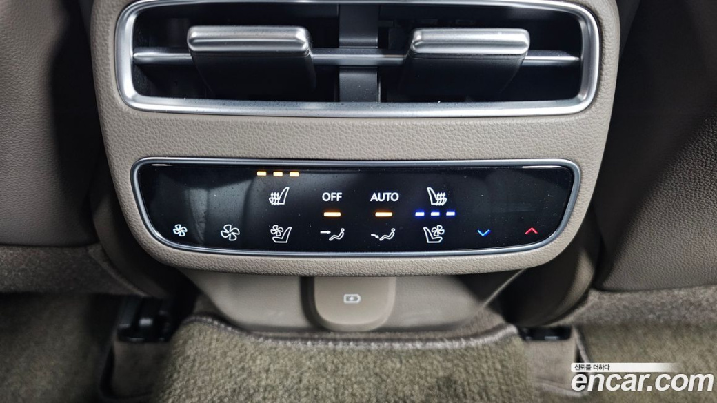 Genesis GV70 2.5T Gasoline AWD, 2025