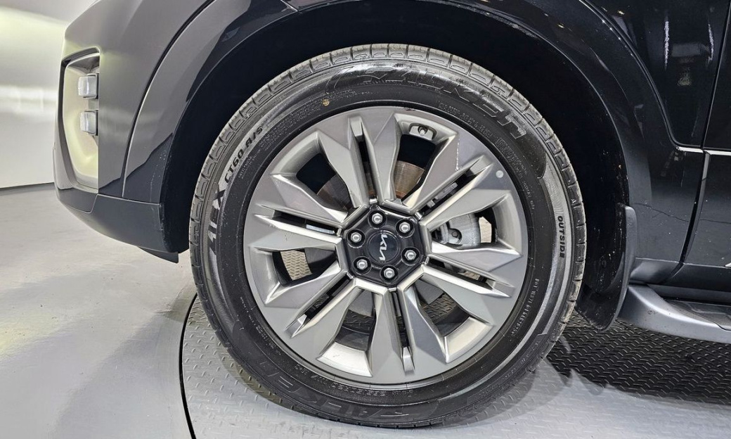Kia Mohave Diesel 3.0 4WD 7-Seater, 2022