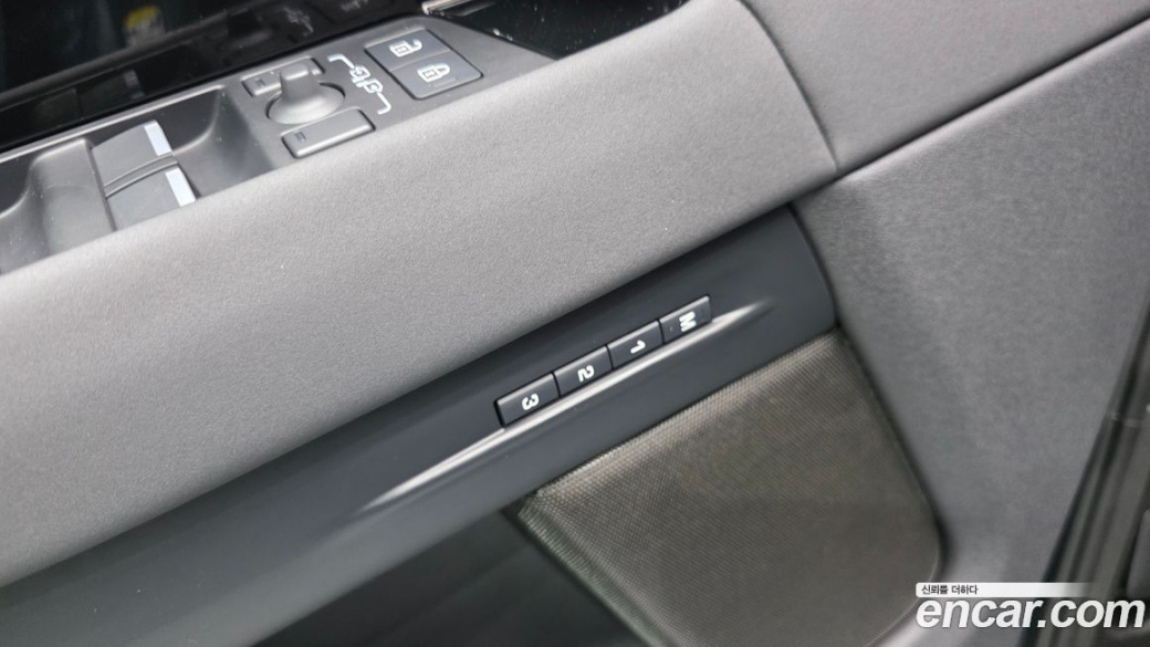 Land Rover Range Rover Evoque P250 Dynamic SE, 2025