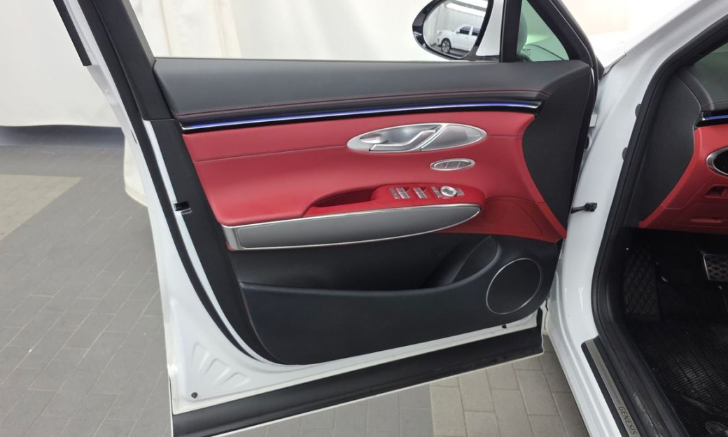 Genesis GV70 2.5T Gasoline AWD, 2025