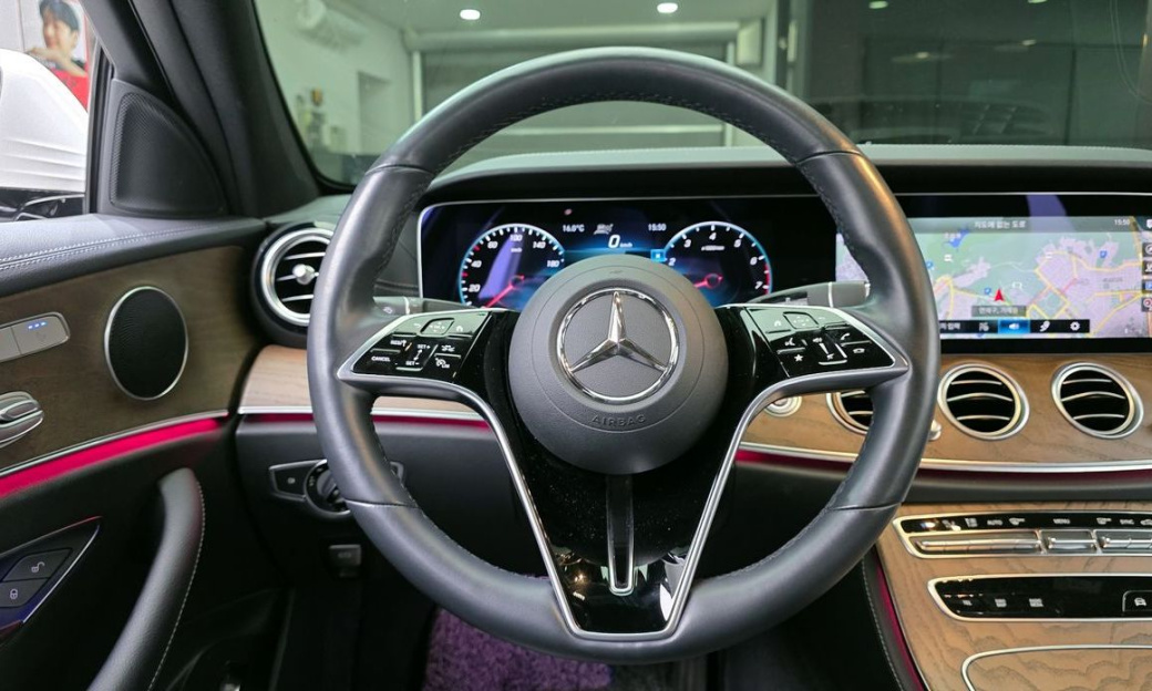 Mercedes-Benz E-Class E250 Exclusive, 2022