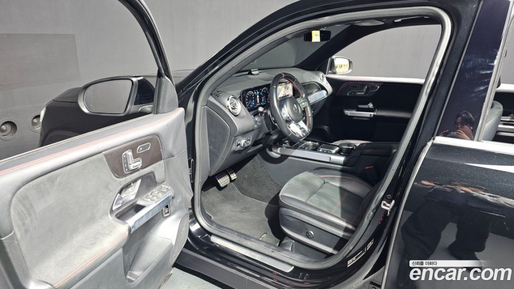 Mercedes-Benz GLB-Class AMG GLB35 4MATIC, 2023