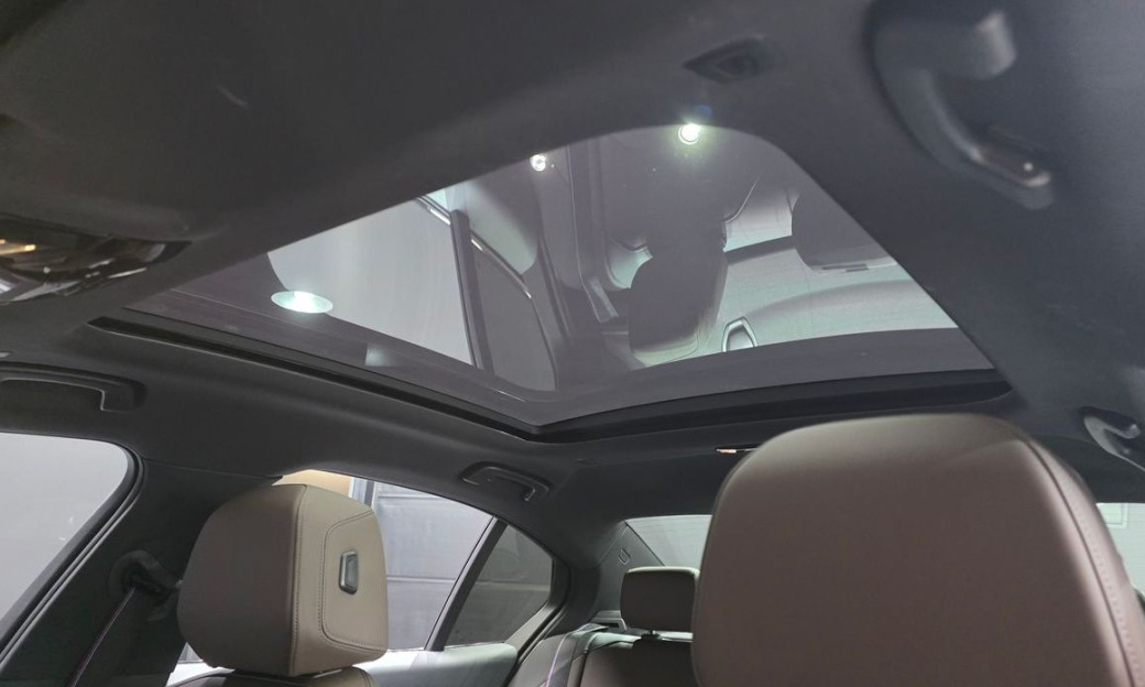 BMW 5-Series 520i Special Edition, 2024