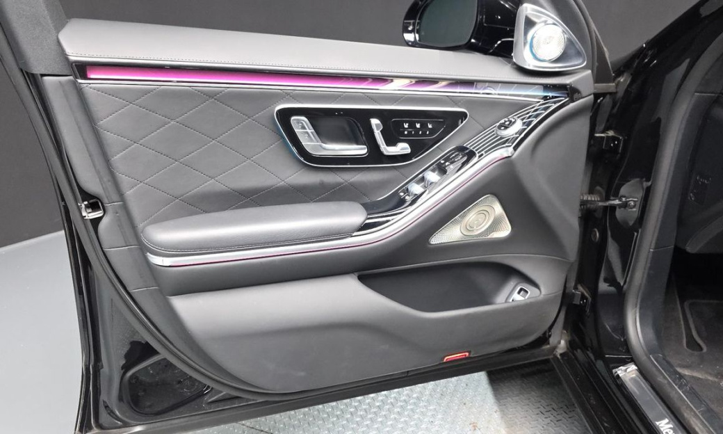 Mercedes-Benz S-Class S580L 4MATIC, 2022