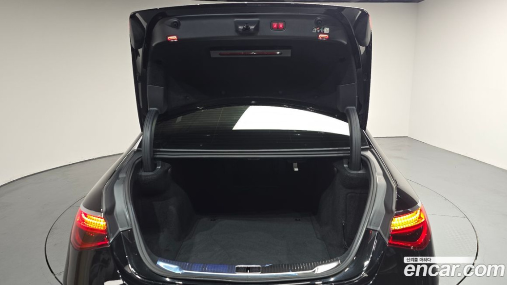 Mercedes-Benz S-Class S450L 4MATIC, 2023