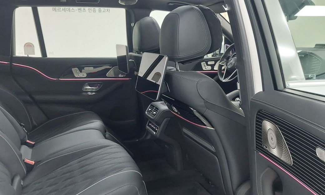 Mercedes-Benz GLS-Class Maybach GLS600 4MATIC, 2025