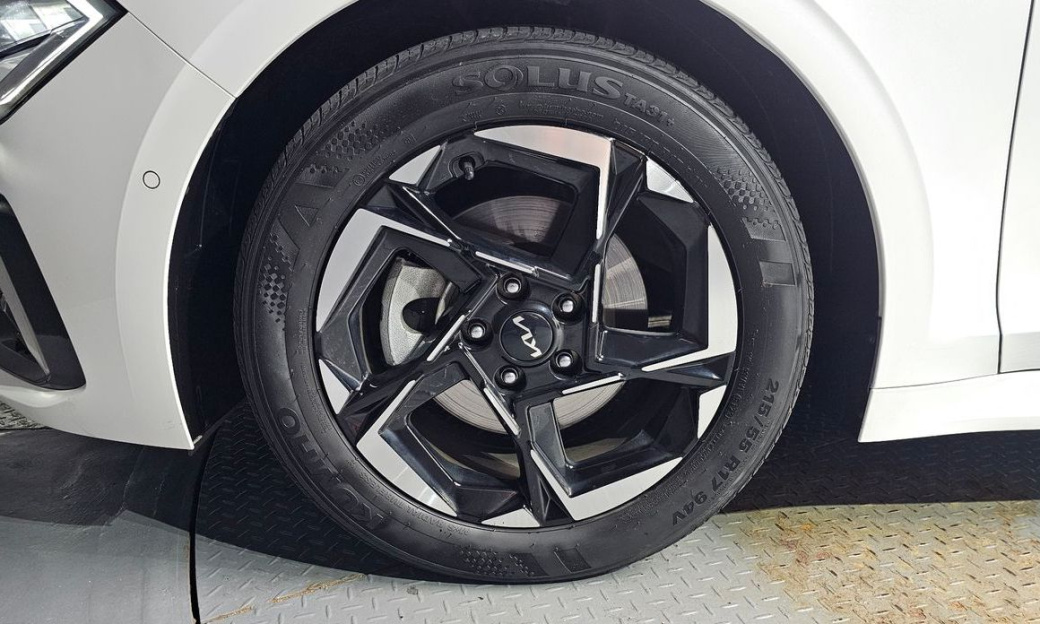 Kia K5 2.0, 2024