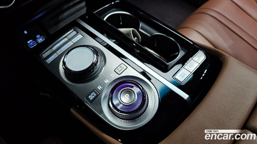 Genesis G80 Gasoline 2.5 Turbo 2WD, 2024