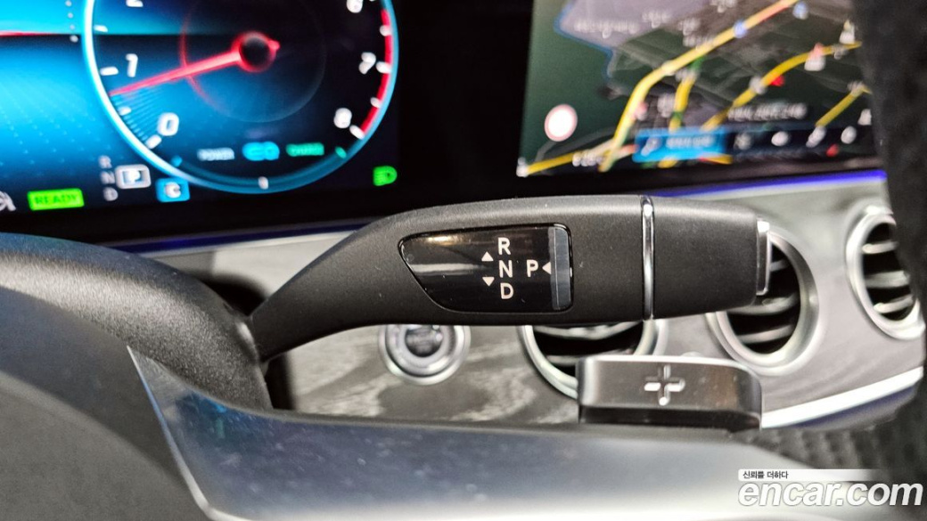 Mercedes-Benz E-Class E350 4MATIC AMG Line, 2021