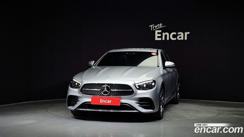 Mercedes-Benz E-Class E220d 4MATIC AMG Line, 2022