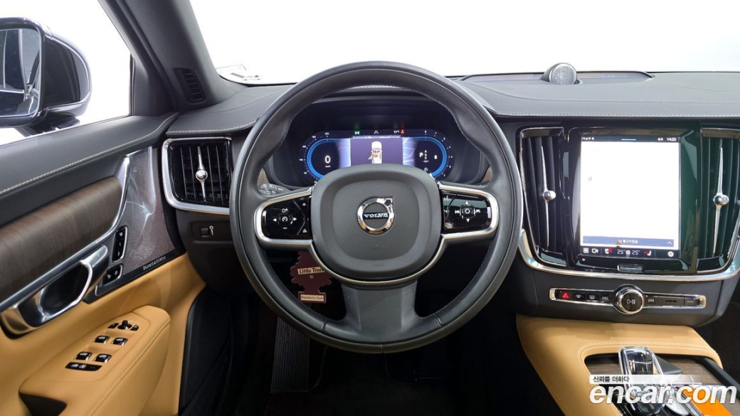 Volvo S90 B6 AWD Inscription, 2022