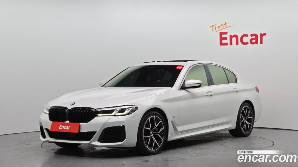 BMW 5-Series 530i M Sport Package, 2022