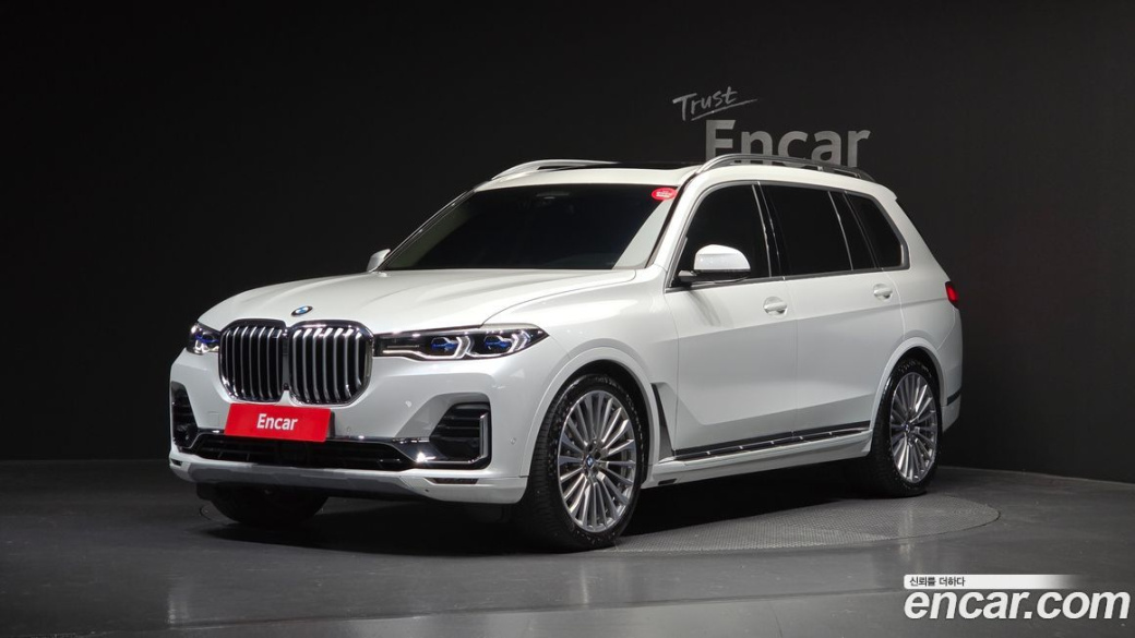 BMW X7 xDrive 40i Design Pure Excellence 6-Seater, 2022