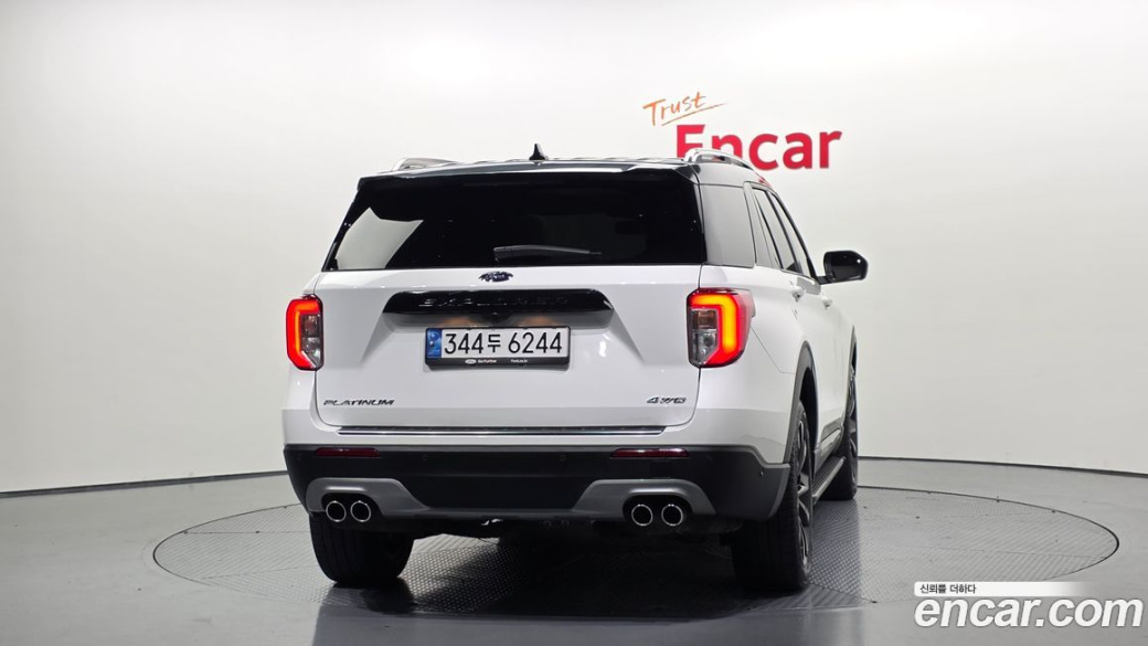 Ford Explorer 3.0 Platinum 4WD, 2022