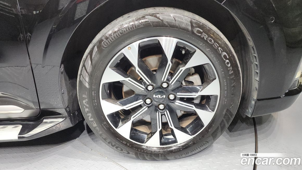 Kia Carnival 7-Seater Hi-Limousine, 2022