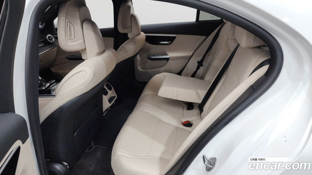 Mercedes-Benz C-Class C300 4MATIC Avantgarde, 2023