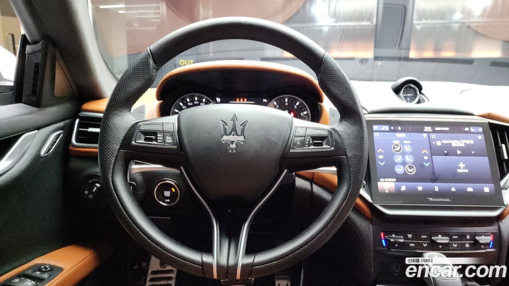 Maserati Ghibli 3.0 Modena, 2022