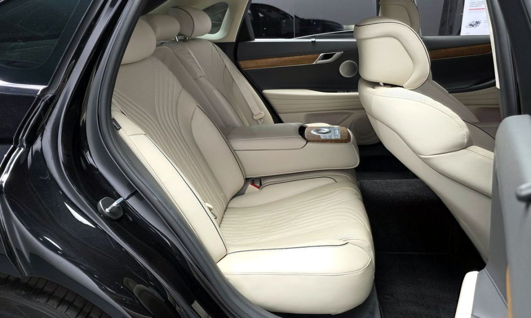 Genesis G80 Gasoline 2.5 Turbo 2WD, 2022