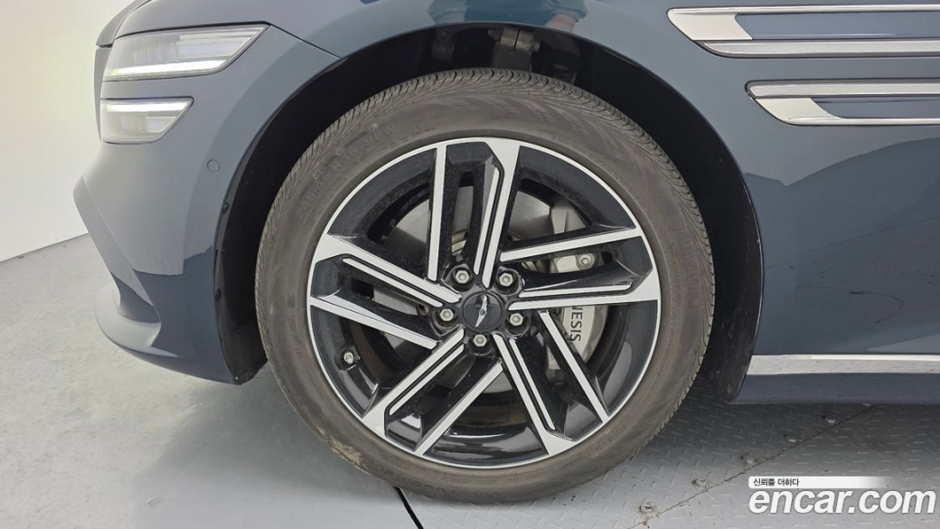 Genesis G80 Gasoline 2.5 Turbo 2WD, 2025