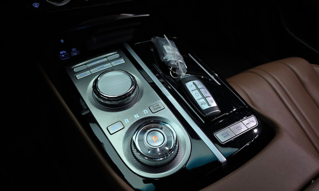 Genesis G80 Gasoline 2.5 Turbo AWD, 2023