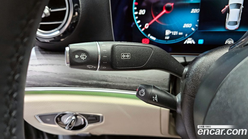 Mercedes-Benz E-Class E250 Avantgarde, 2023