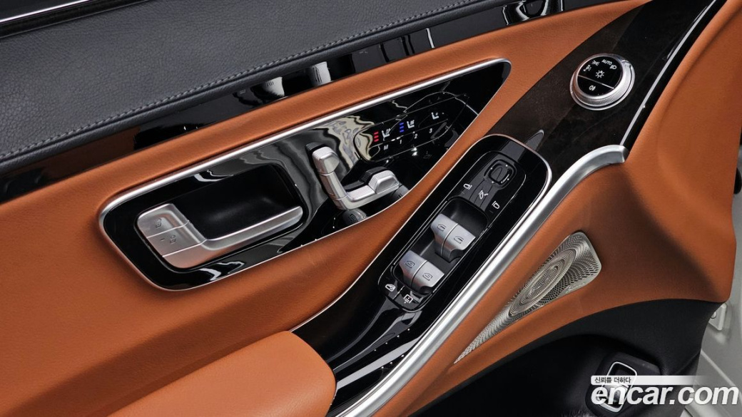 Mercedes-Benz S-Class S500L 4MATIC, 2022