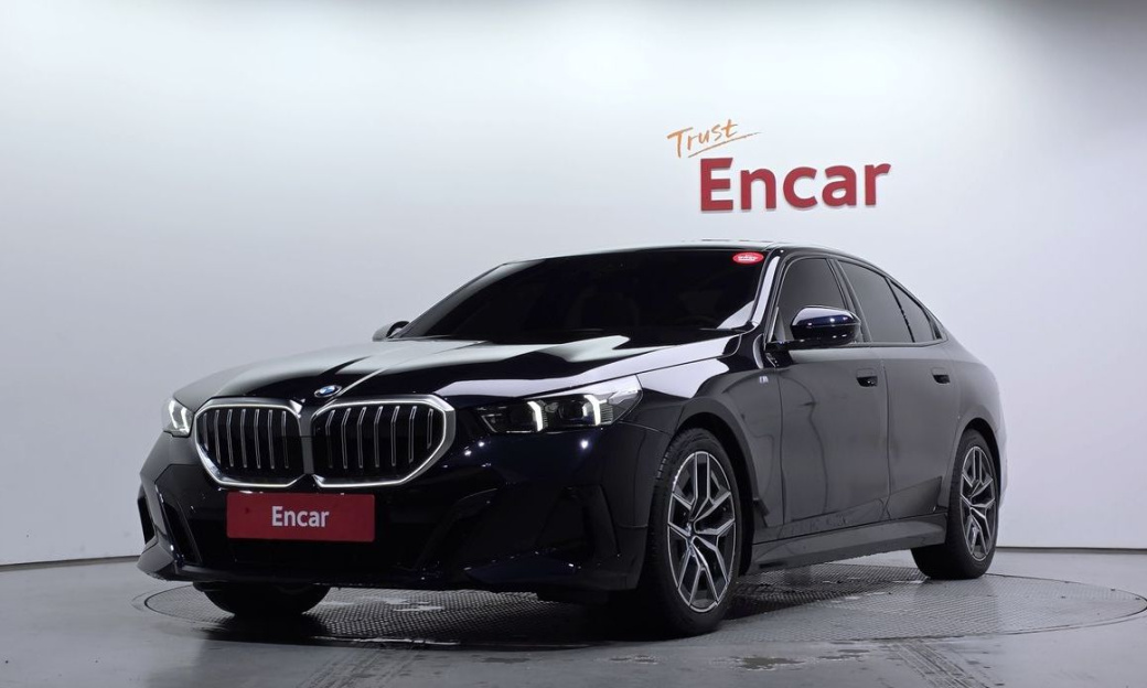 BMW 5-Series 520i M Sport, 2024