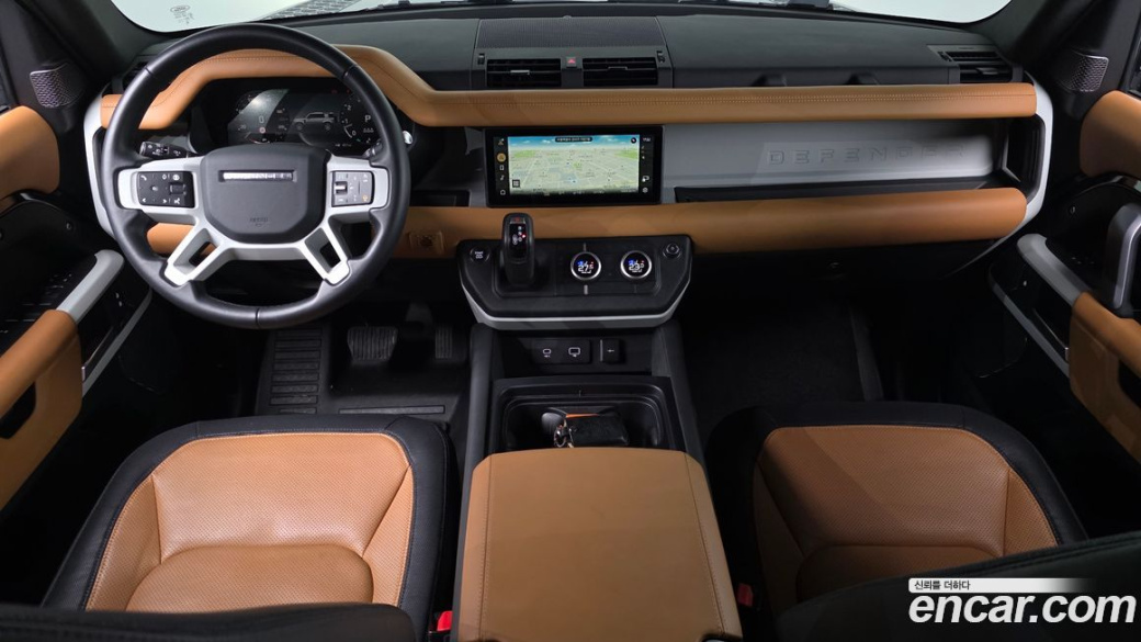 Land Rover Defender 110 P300 X-Dynamic SE, 2024