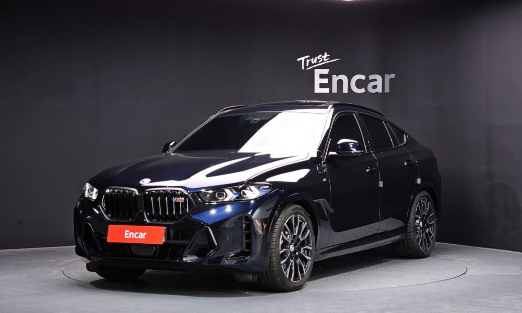 BMW X6 xDrive40i M Sport, 2025