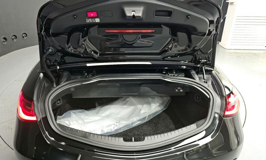 Mercedes-Benz CLE-Class CLE450 4MATIC Cabriolet, 2025