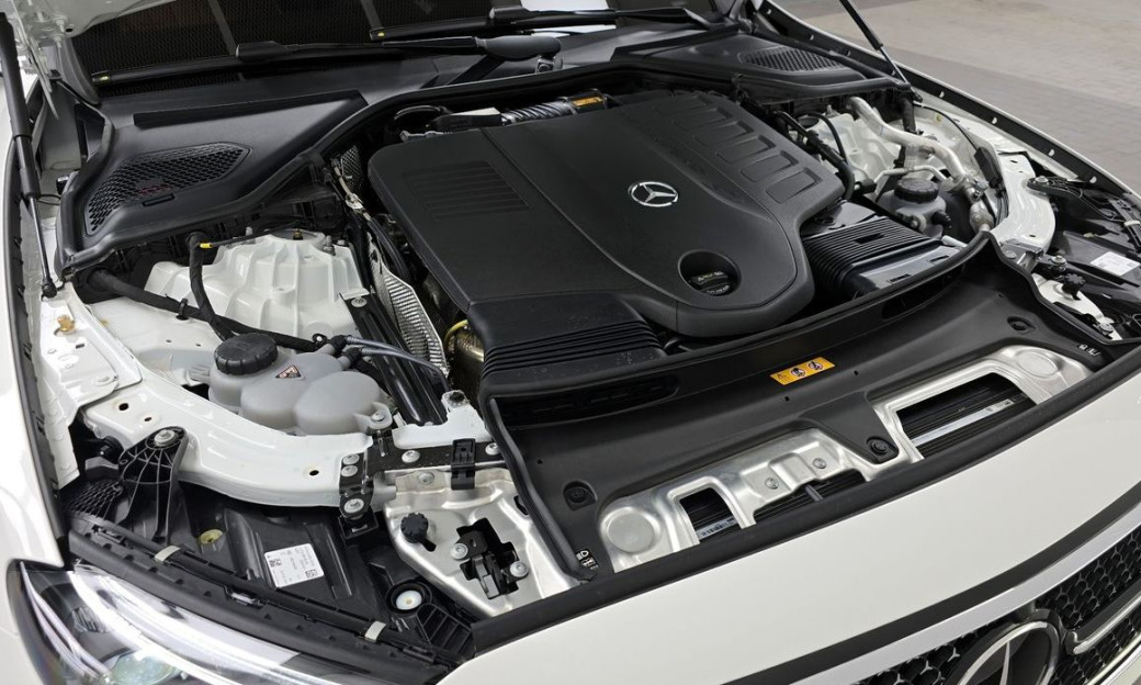 Mercedes-Benz E-Class E450 4MATIC AMG Line, 2026