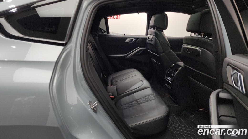 BMW X6 xDrive40i M Sport, 2024