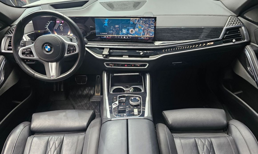 BMW X6 xDrive40i M Sport, 2024