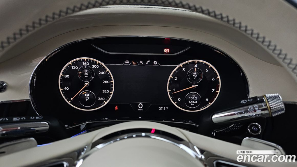 Bentley Flying Spur 4.0 Azure, 2024