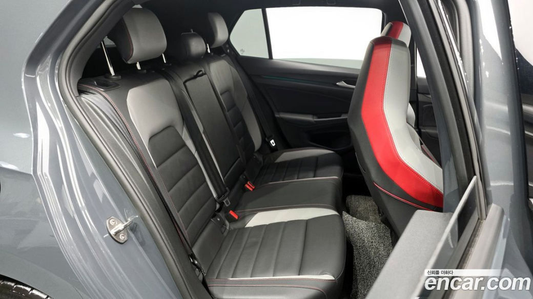 Volkswagen Golf 2.0 GTI, 2023