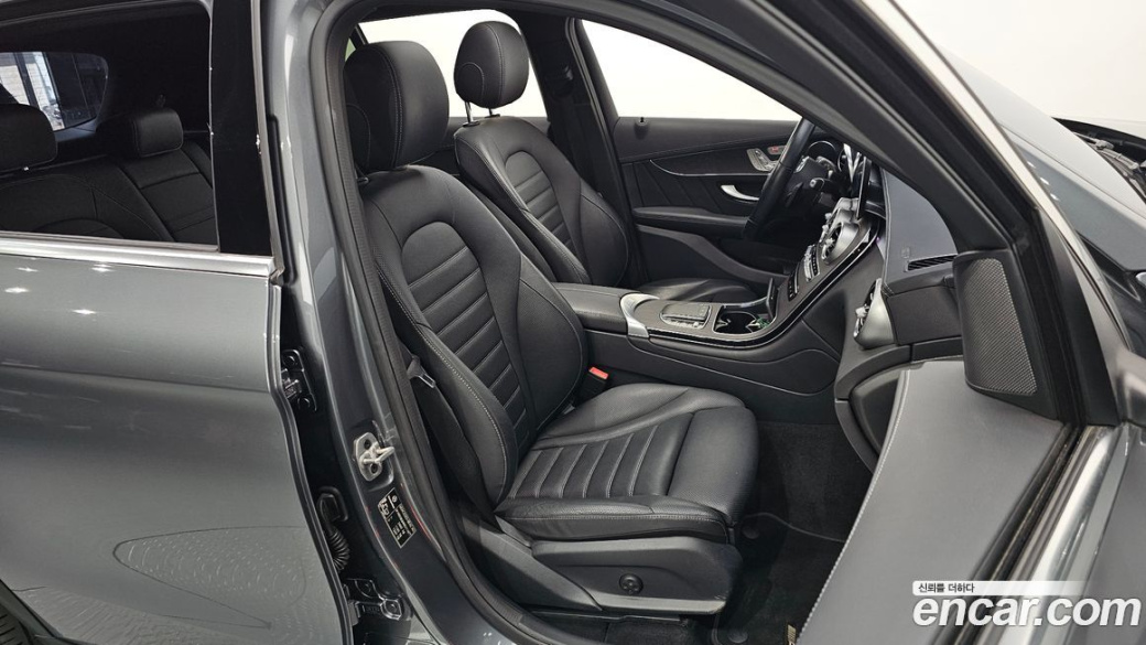 Mercedes-Benz GLC-Class GLC300 4MATIC, 2022