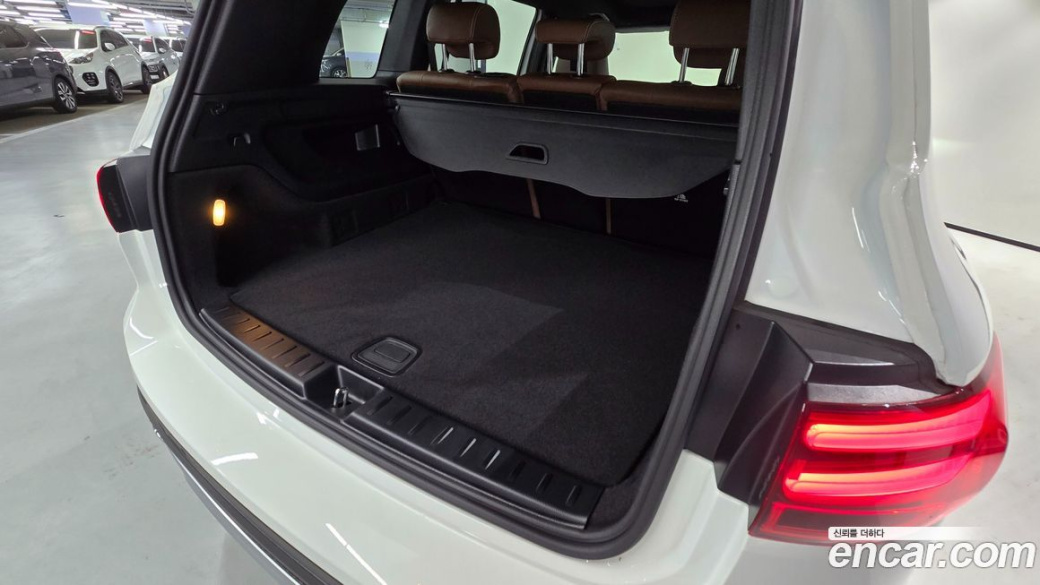 Mercedes-Benz GLB-Class AMG GLB35 4MATIC, 2025