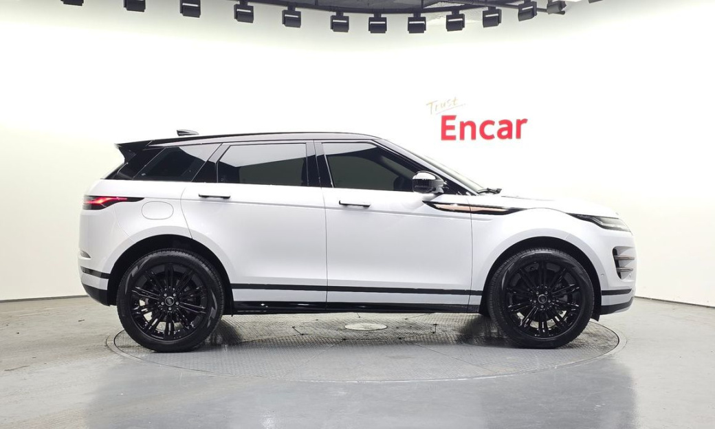 Land Rover Range Rover Evoque P250 Dynamic SE, 2025