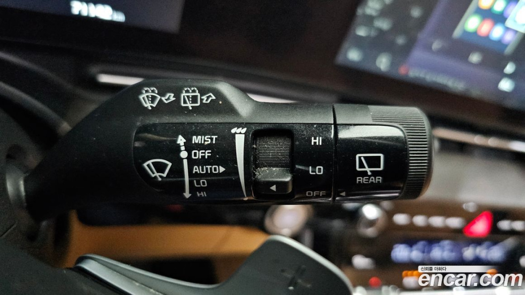 Kia Carnival 9-Seater Signature, 2023